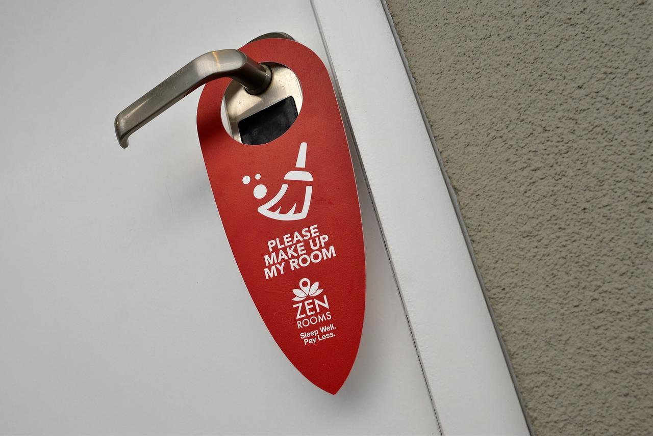 Zen Rooms Basic Kualanamu メダン エクステリア 写真