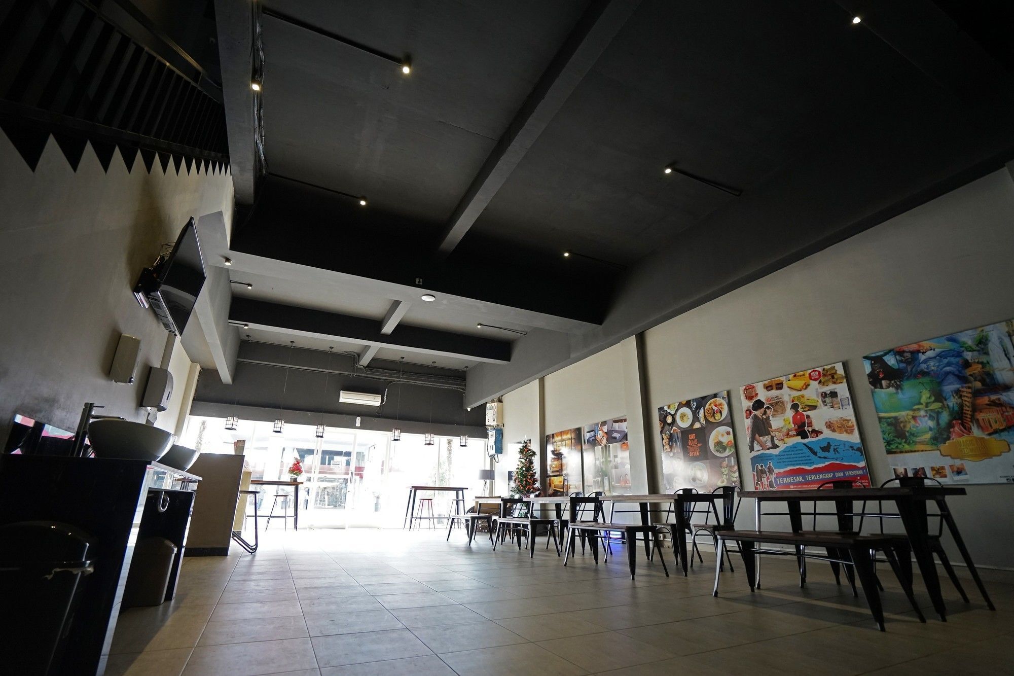 Zen Rooms Basic Kualanamu メダン エクステリア 写真
