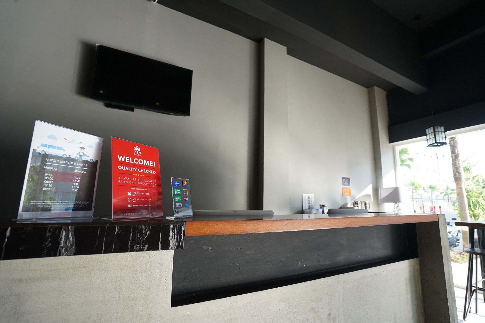 Zen Rooms Basic Kualanamu メダン エクステリア 写真
