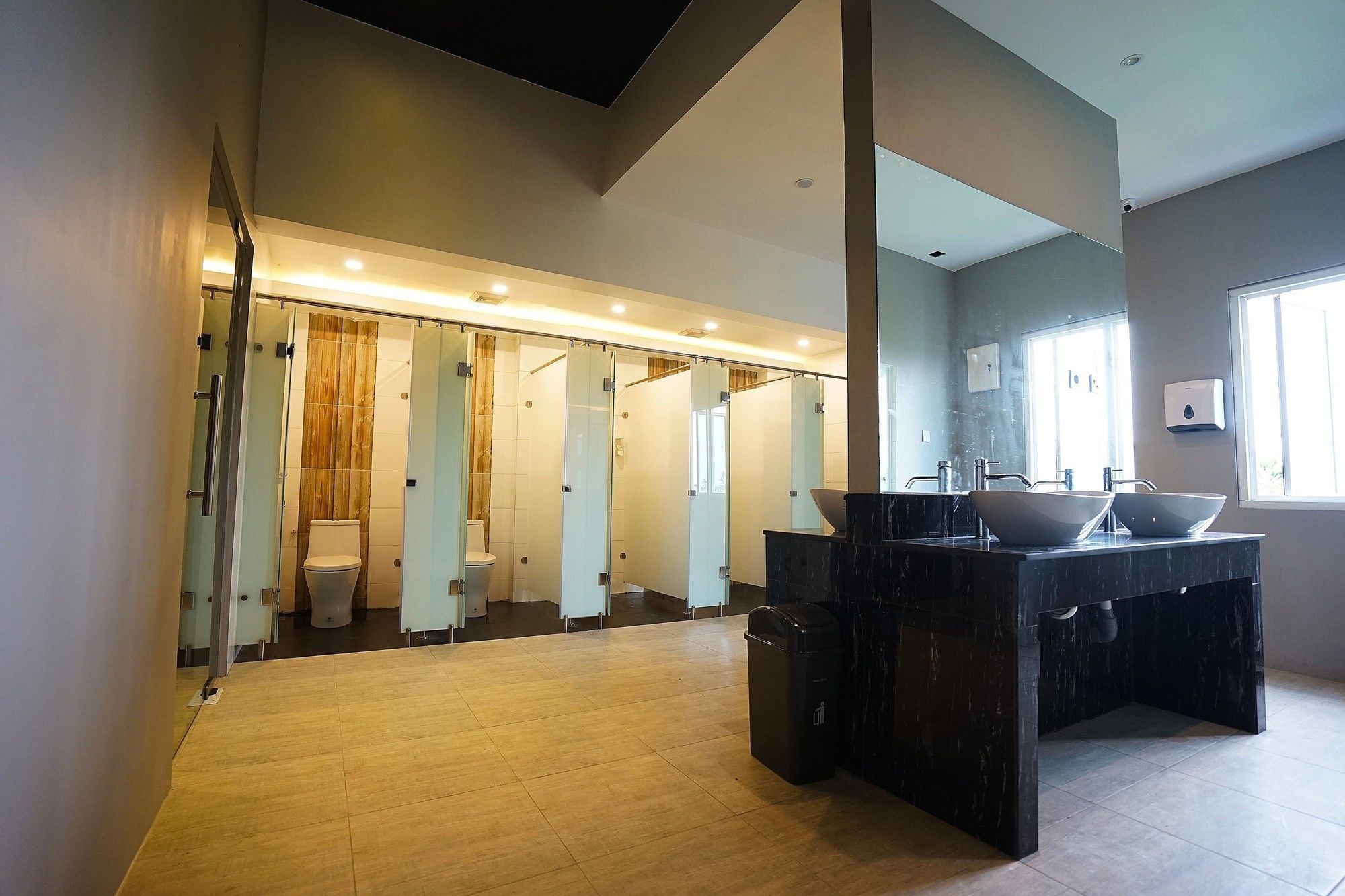 Zen Rooms Basic Kualanamu メダン エクステリア 写真